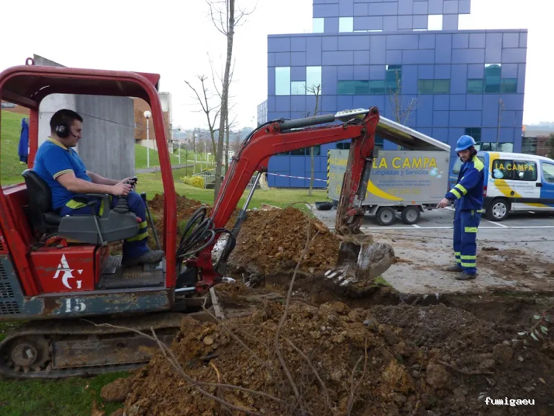 Limpiezas y Servicios La Campa
