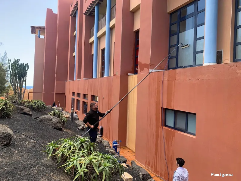 MCS Canarias S.L. | Limpieza, obra , control de plagas en Fuerteventura