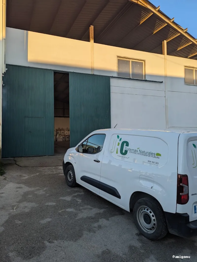 JRC Sistemas Naturales control integrado de plagas