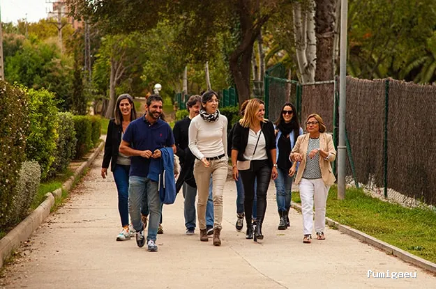 Excelent Facility Services | Servicios de limpieza y control de plagas para empresas, comunidades y parkings