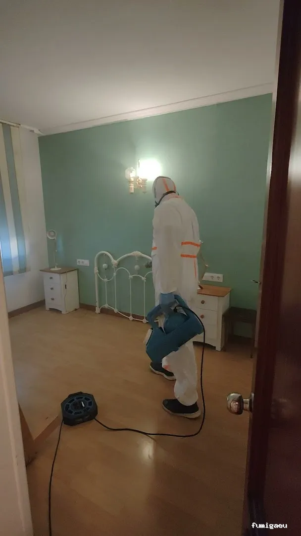 ECOBIOCEN Control de Plagas y Legionela, Cucarachas Termitas Tarragona Ecobiocen