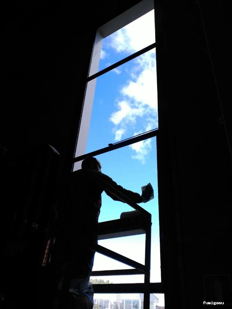 Servicios de Limpieza y Control de Plagas Llegrau