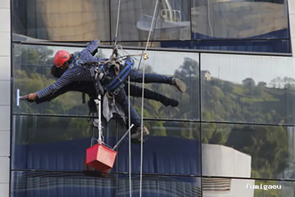 Empresa de limpieza en Sevilla ➡️ Limpiezas Castro Real S.L.