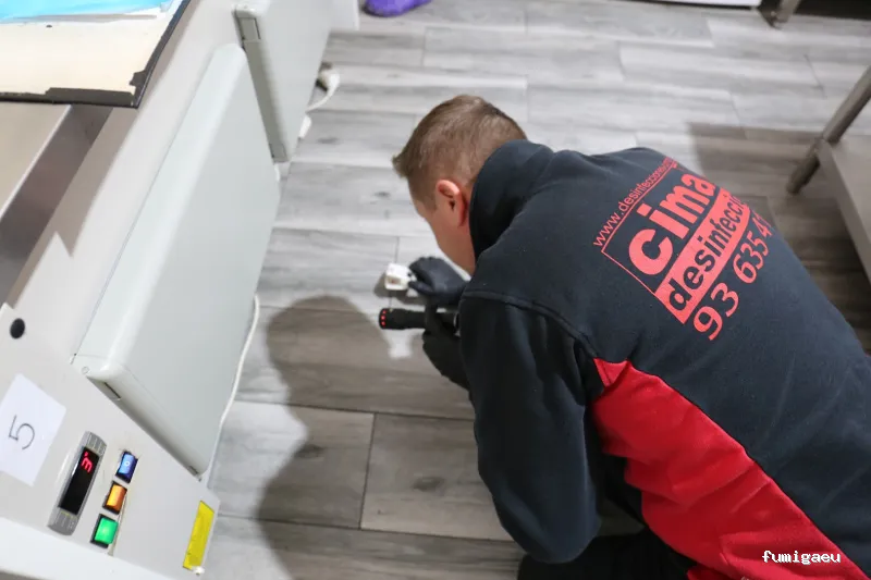Desinfecciones Cimax /Empresa Control de Plagas Barcelona